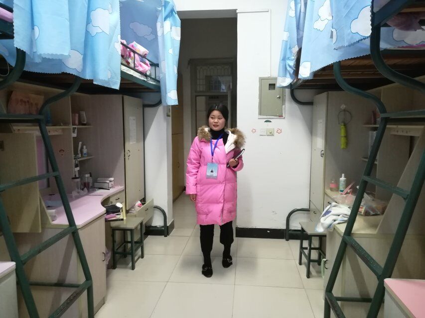 经济贸易系开展宿舍大查房活动-滁州职业技术学院