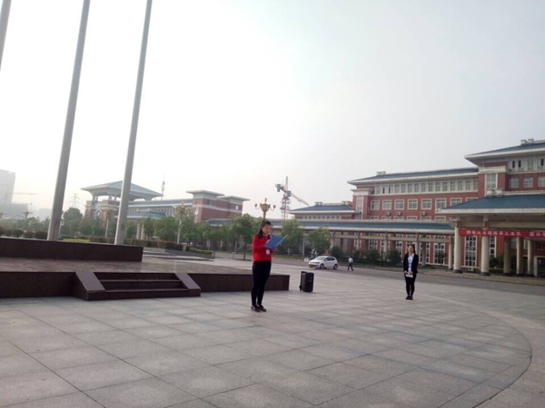 QQ图片20160525075407.jpg