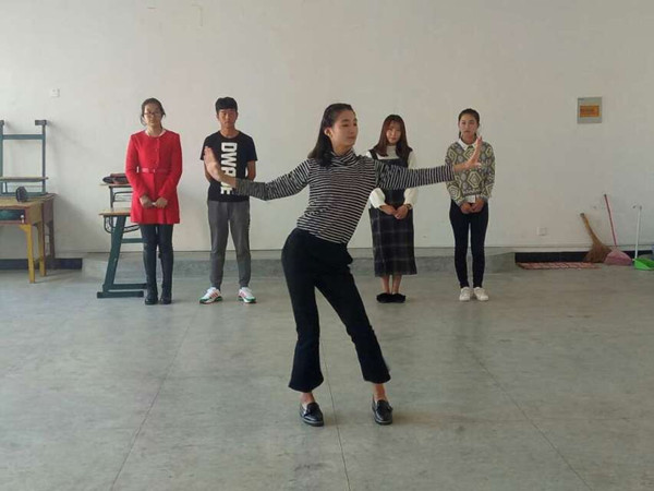 QQ图片20161115235009.jpg