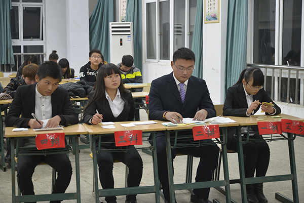 QQ图片20151213212227.jpg