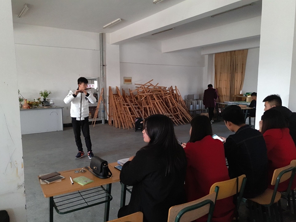 QQ图片20161201203330.jpg