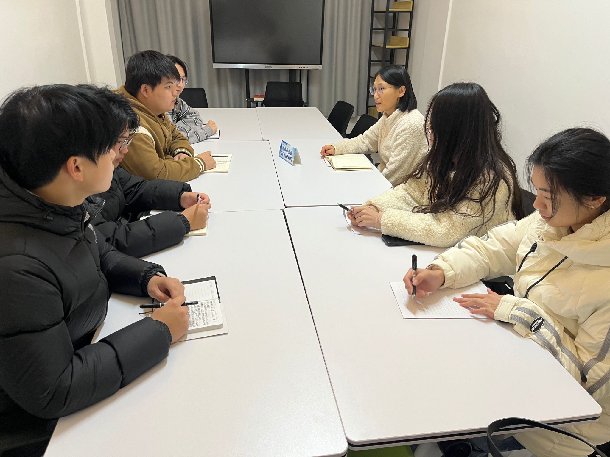 食环学院：“书记院长有约”，暖心领航新党员成长