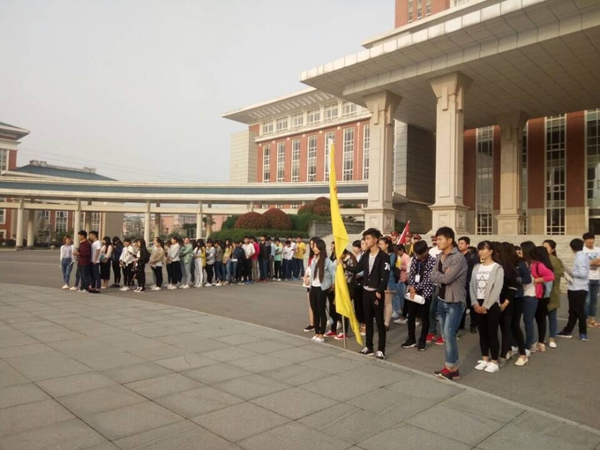 QQ图片20160525075404.jpg
