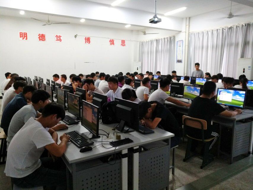 廉洁知识竞赛活动2.jpg