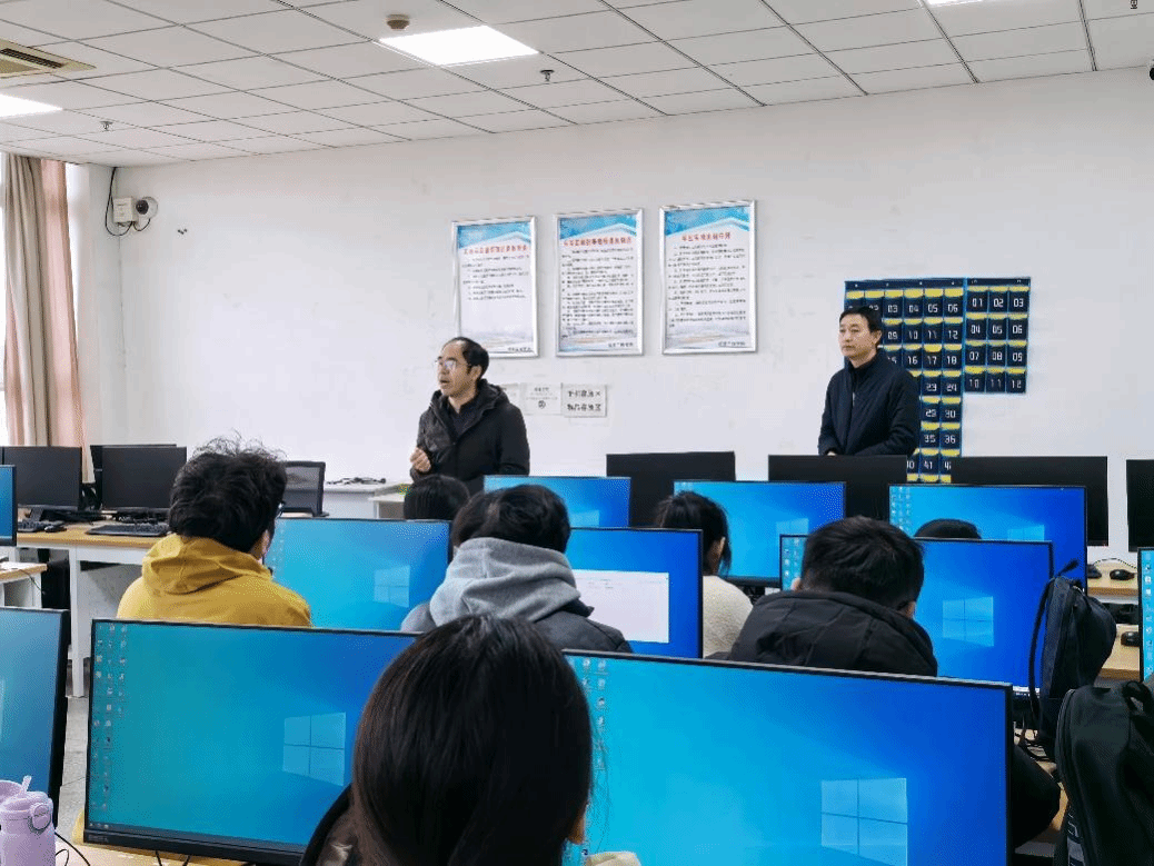 教学科研双轮驱动 校际合作共育英才