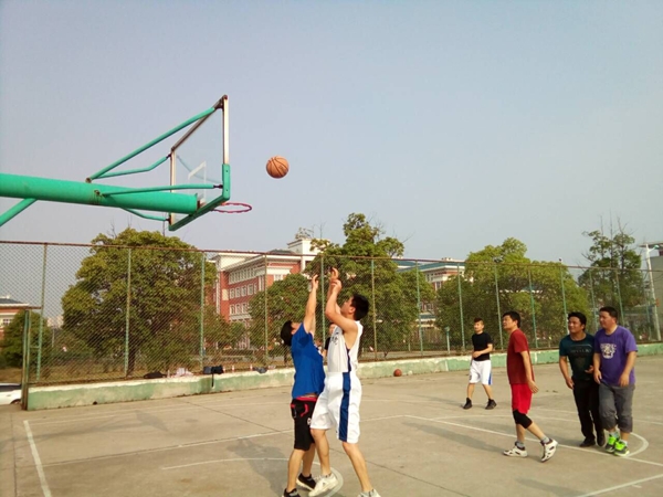 QQ图片20160531085115.jpg